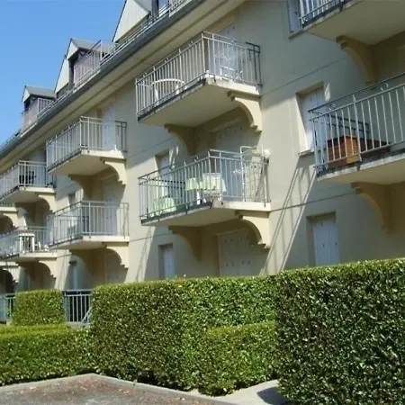 Jardins Du Casino 4 * Bagneres-de-Luchon